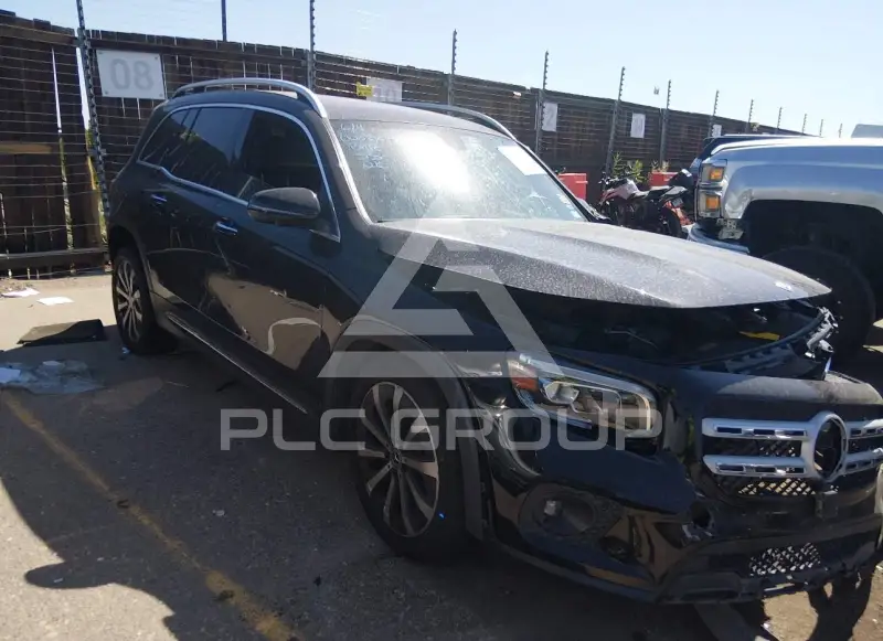 2020 Mercedes Benz GLB 250 photo
