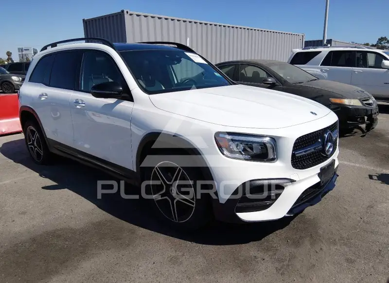 2020 Mercedes Benz GLB 250 фото