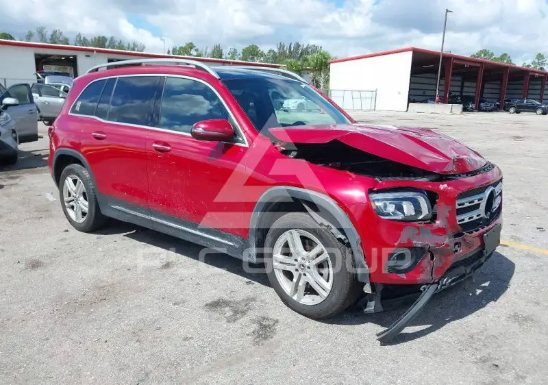 2020 Mercedes Benz GLB 250 фото