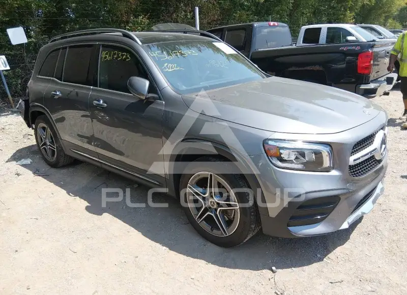 2020 Mercedes Benz GLB 250 фото