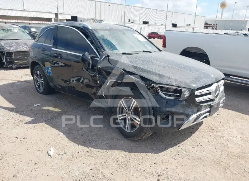 2020 Mercedes Benz GLC 300 фото