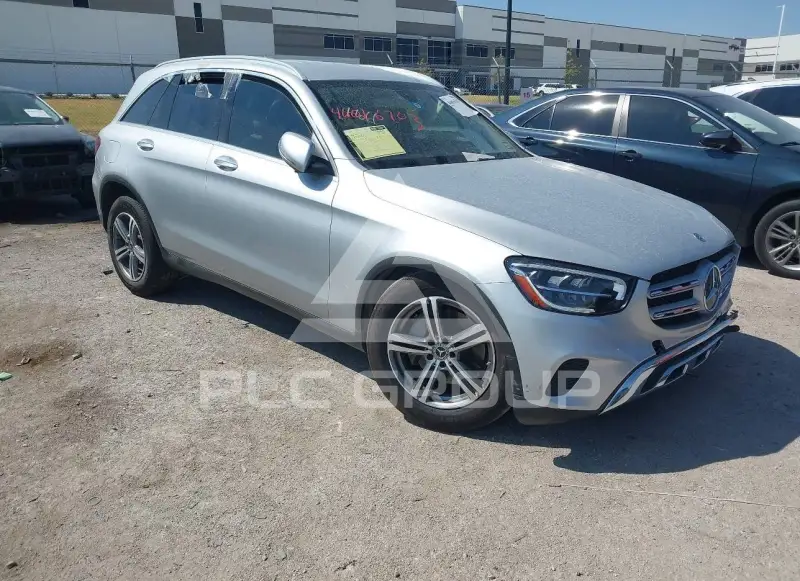 2020 Mercedes Benz GLC 300 photo