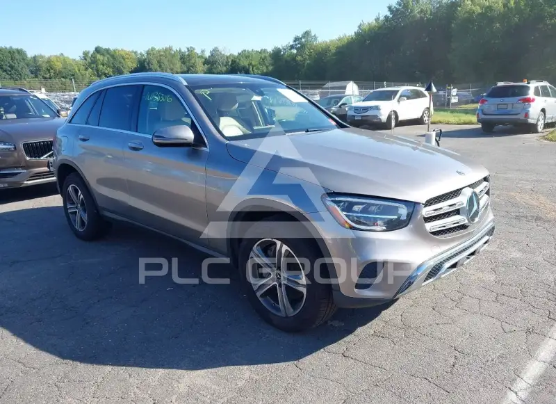 2020 Mercedes Benz GLC 300 фото