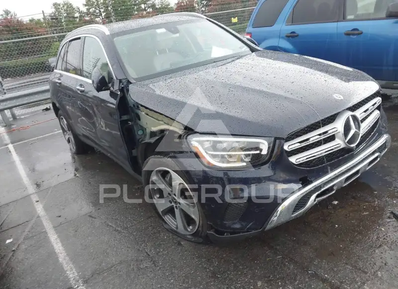 2020 Mercedes Benz GLC 300 photo