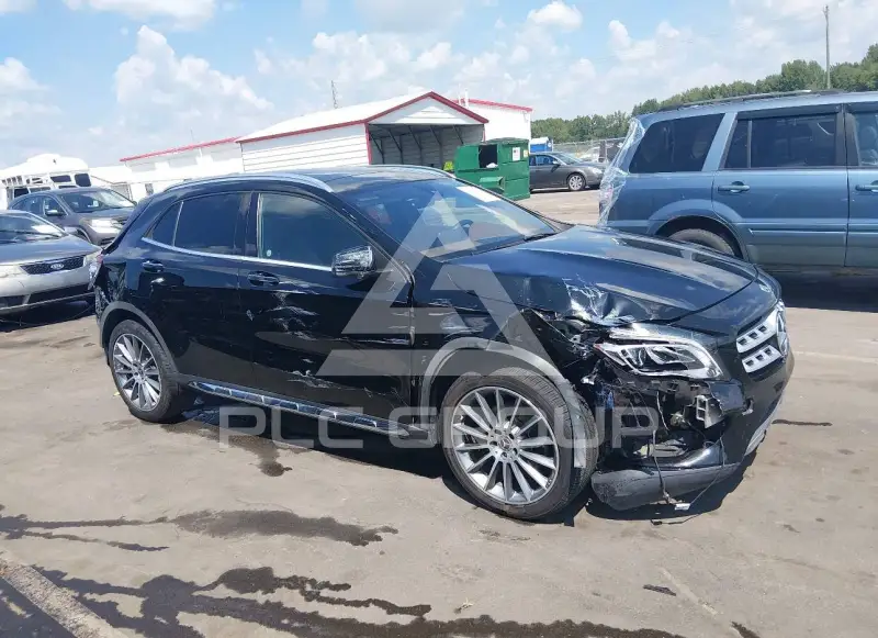 2020 Mercedes Benz GLA 250 фото