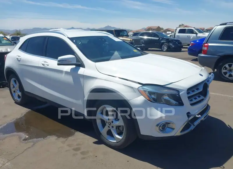 2020 Mercedes Benz GLA 250 фото