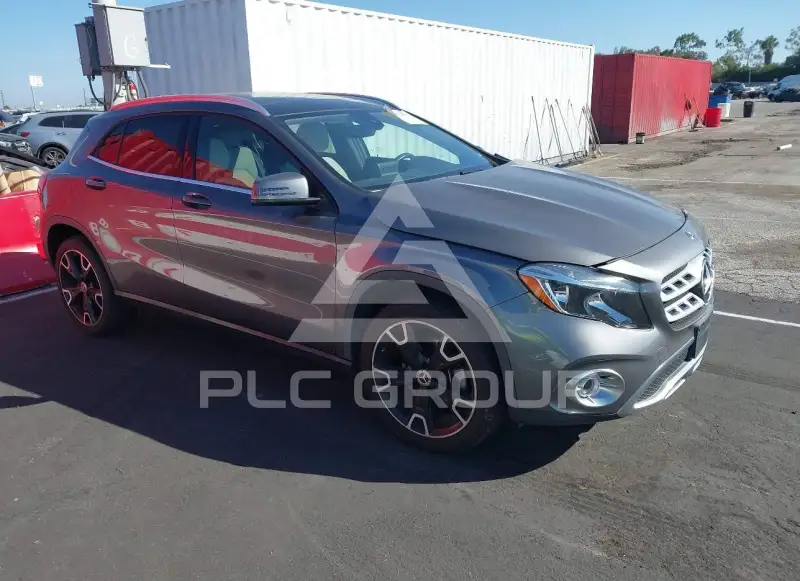 2020 Mercedes Benz GLA 250 фото