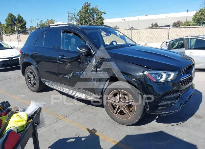 2020 Mercedes Benz GLE 450 фото
