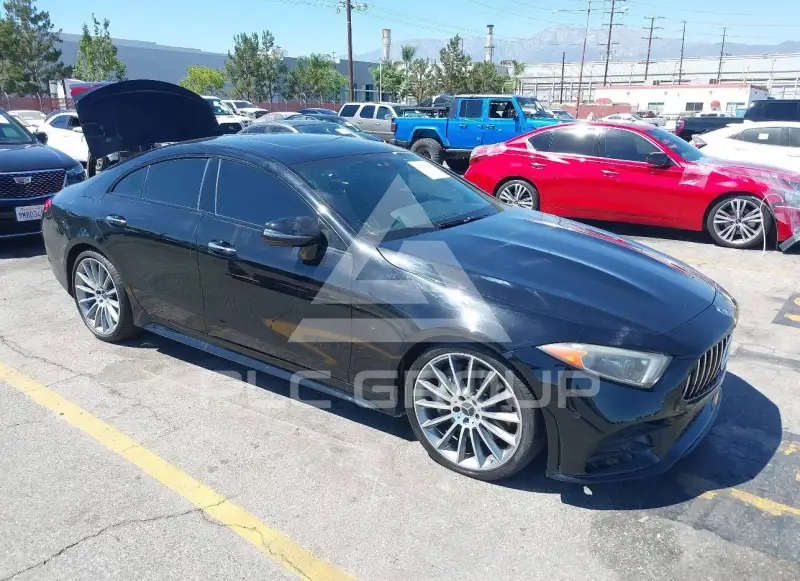 2020 Mercedes Benz CLS 450 фото