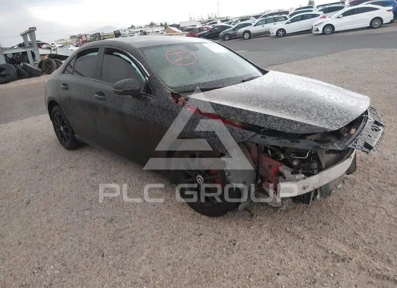 2020 Mercedes Benz A 220 фото