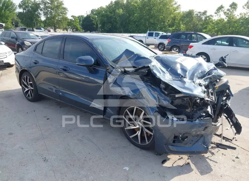 2020 Volvo S60 photo