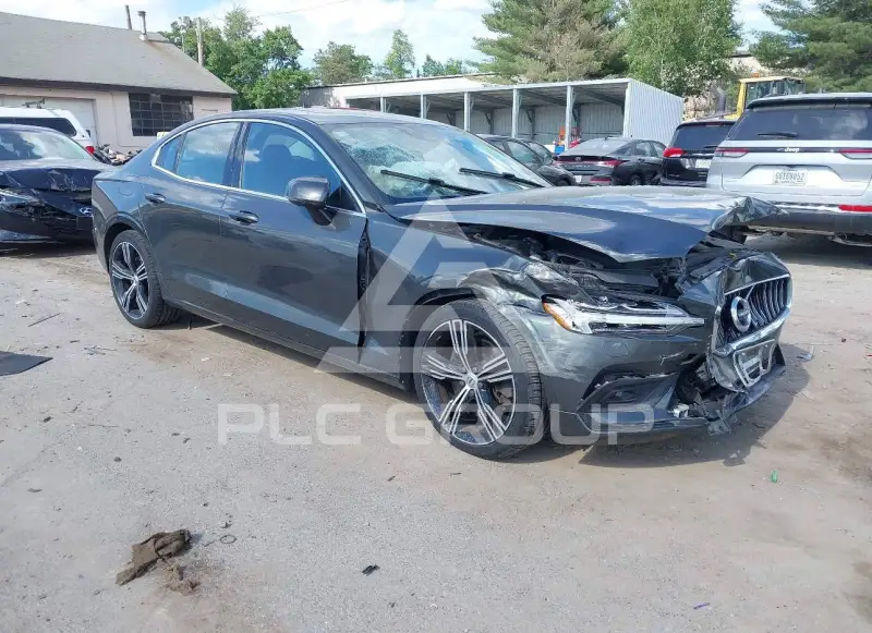 2020 Volvo S60 фото