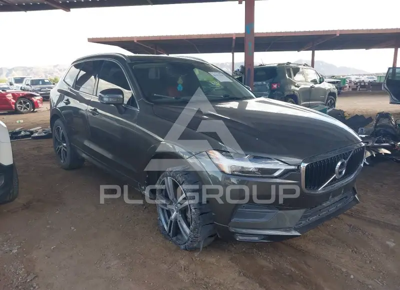 2020 Volvo XC60 photo
