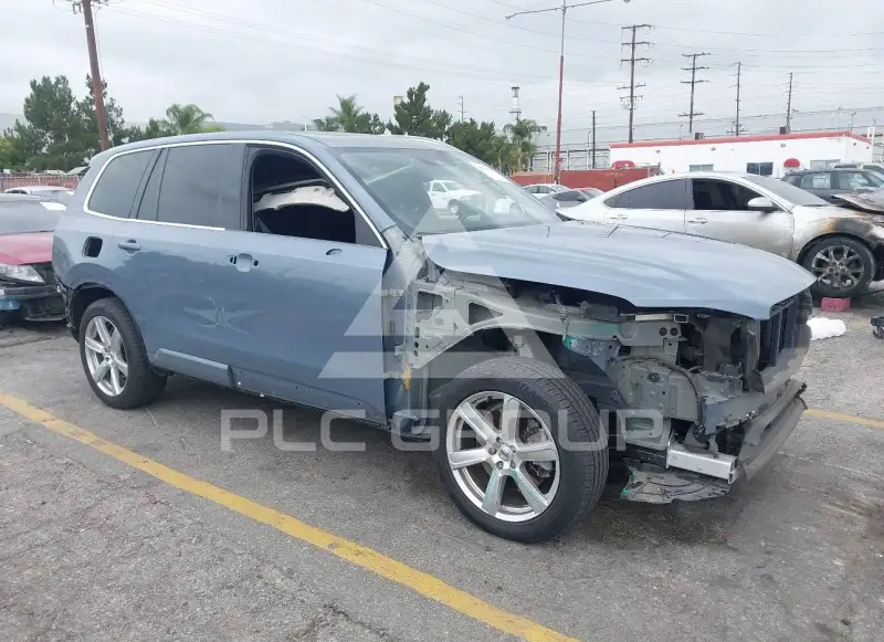 2020 Volvo XC90 фото