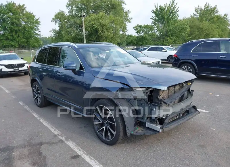 2020 Volvo XC90 фото