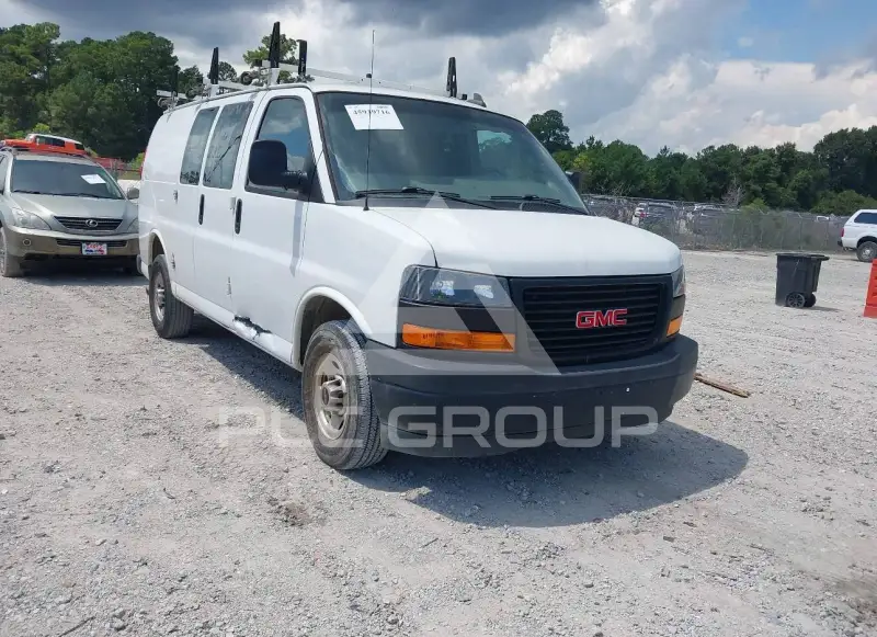 2020 GMC Savana фото
