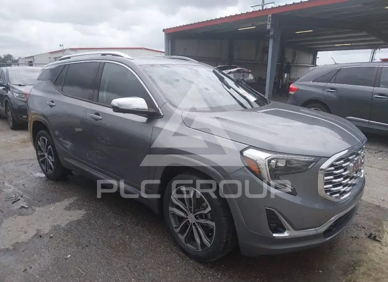 2020 GMC TERRAIN photo