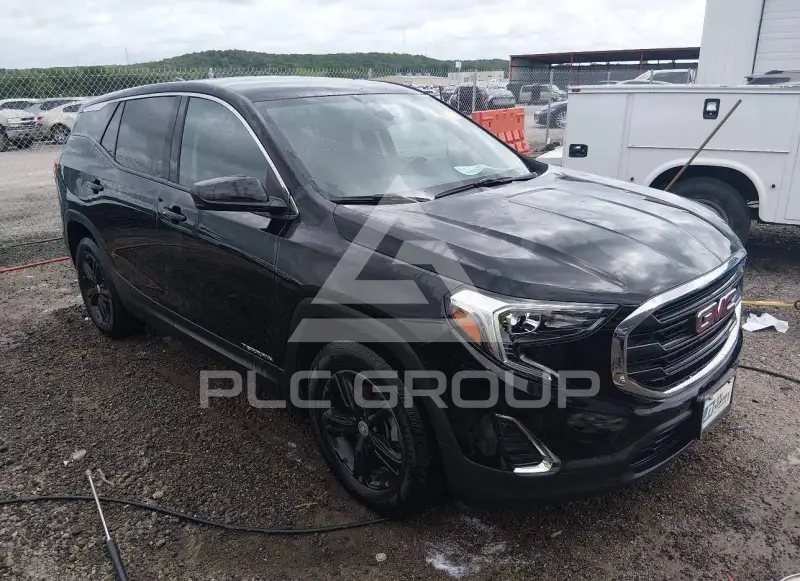 2020 GMC TERRAIN photo