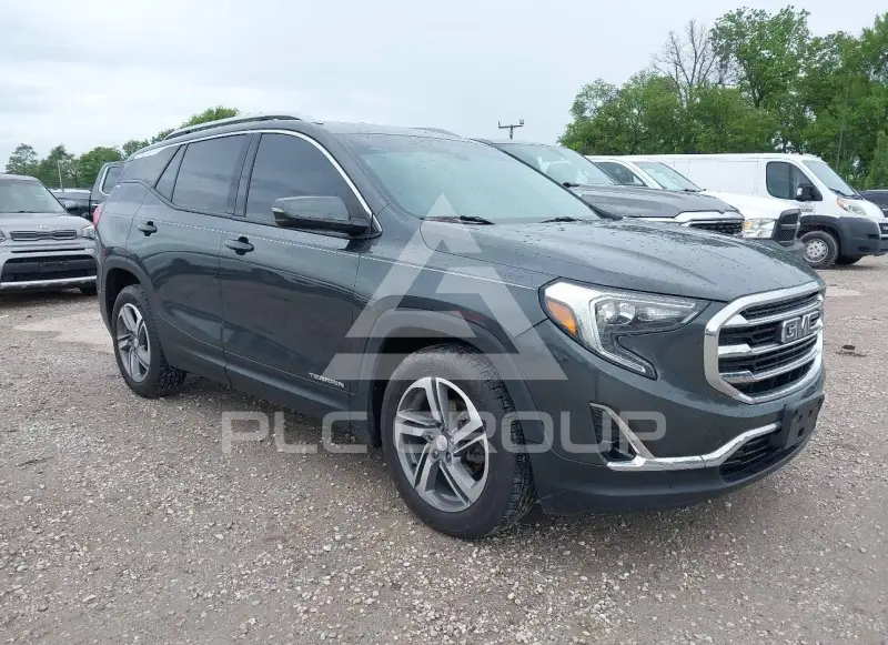 2020 GMC TERRAIN photo
