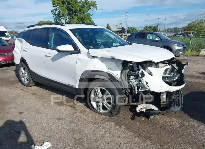 2020 GMC TERRAIN photo