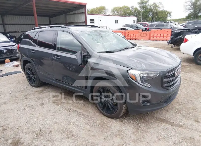 2020 GMC TERRAIN photo
