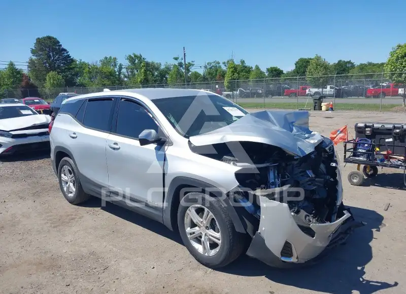 2020 GMC TERRAIN photo
