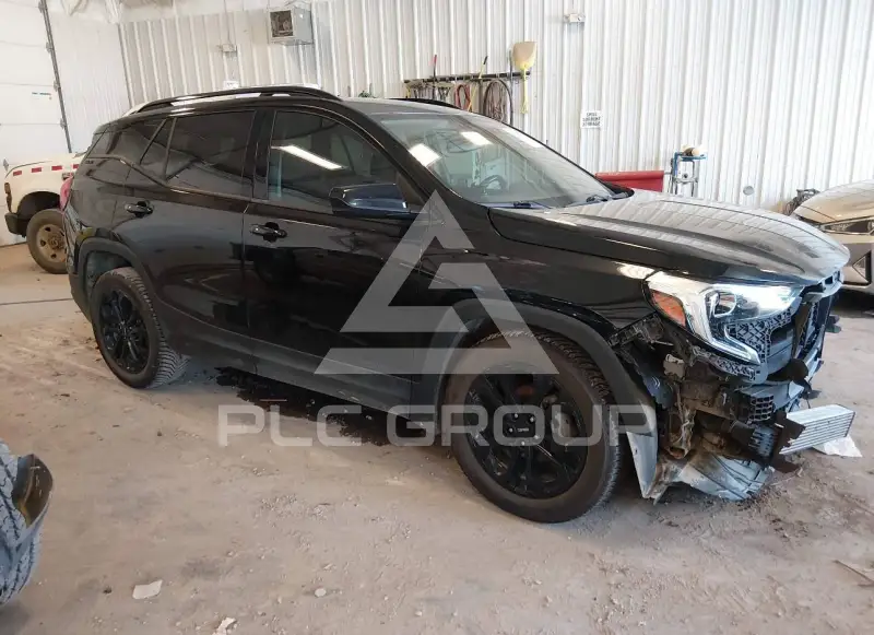 2020 GMC TERRAIN photo