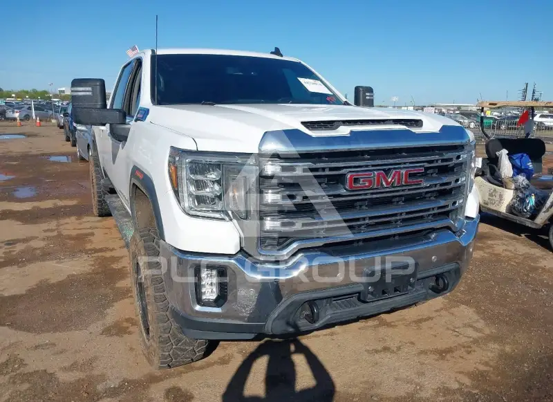 2020 GMC Sierra photo