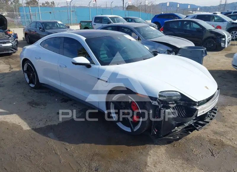 2020 Porsche Taycan фото
