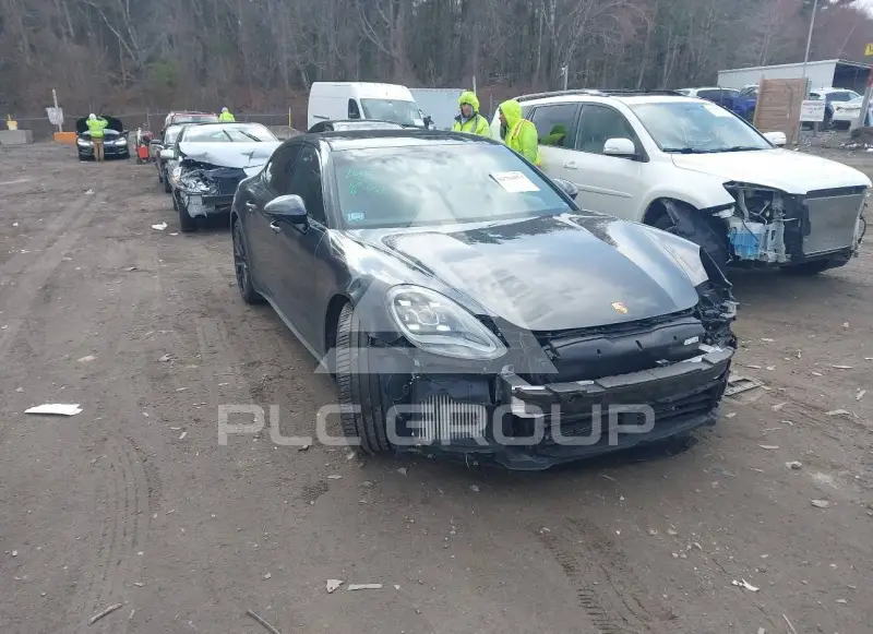 2020 Porsche Panamera фото