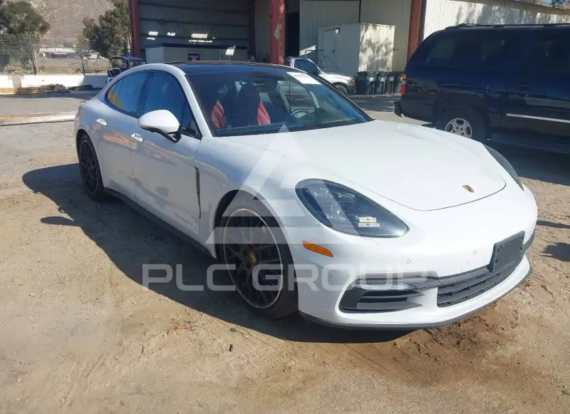 2020 Porsche Panamera фото