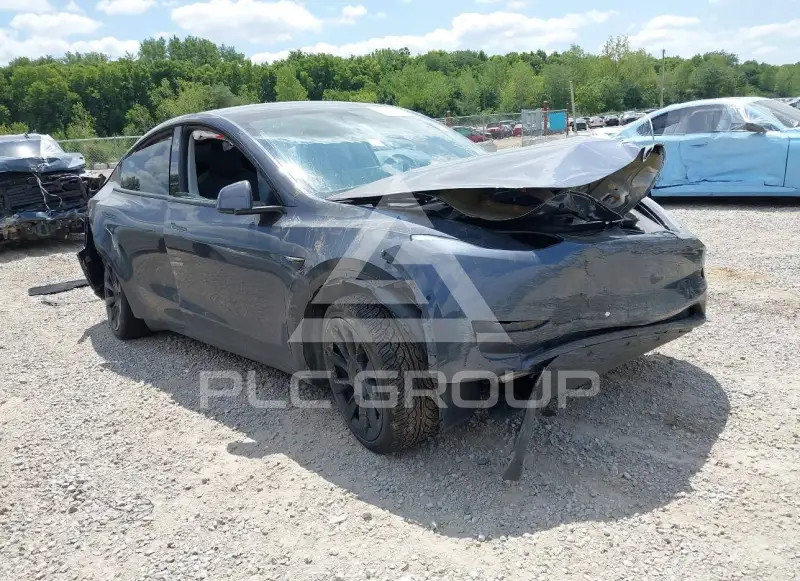 2020 Tesla Model Y фото