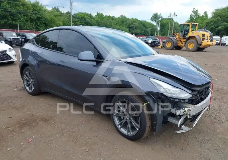 2020 Tesla Model Y фото