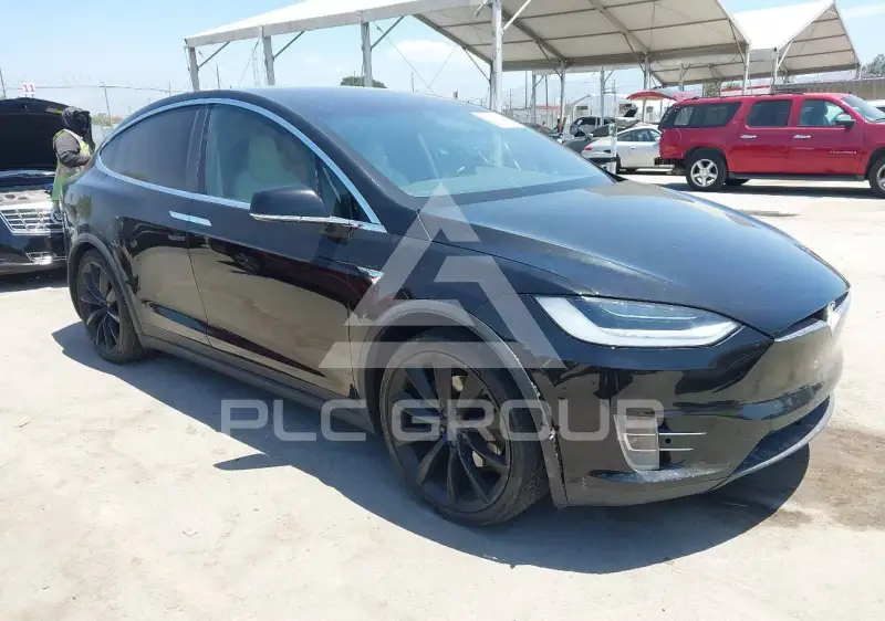 2020 Tesla Model X photo
