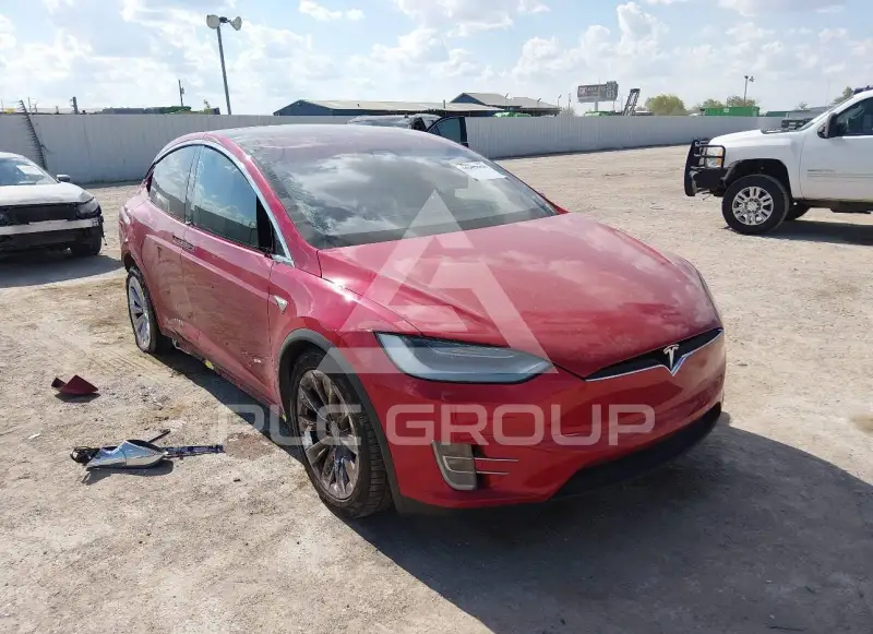 2020 Tesla Model X photo