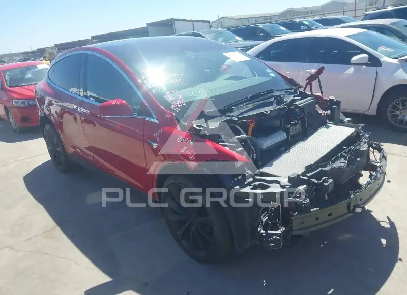 2020 Tesla Model X фото