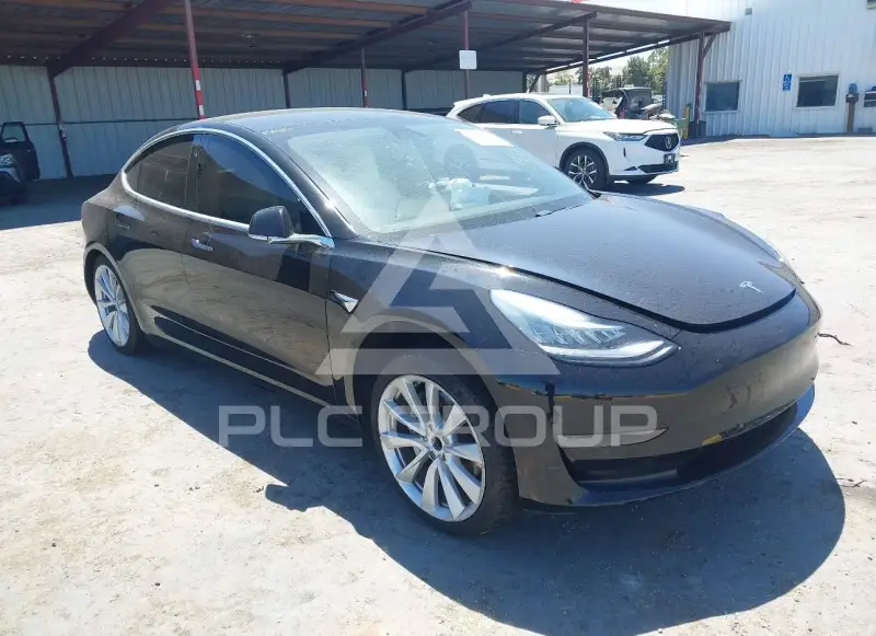 2020 Tesla Model 3 фото