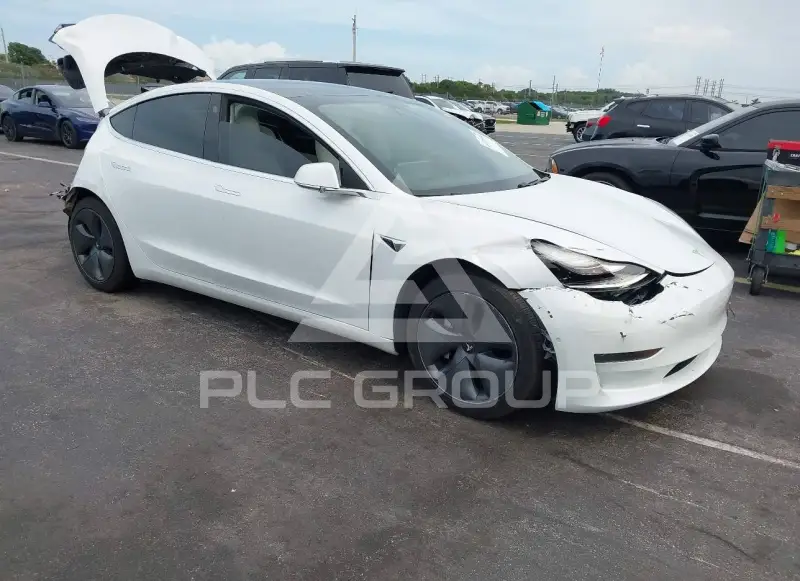 2020 Tesla Model 3 фото