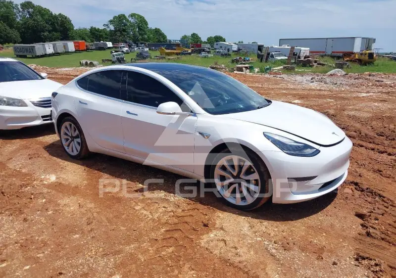2020 Tesla Model 3 фото