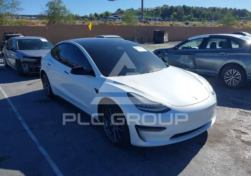 2020 Tesla Model 3 фото