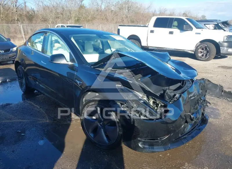 2020 Tesla Model 3 фото