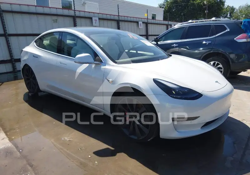 2020 Tesla Model 3 фото