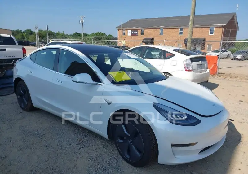 2020 Tesla Model 3 фото