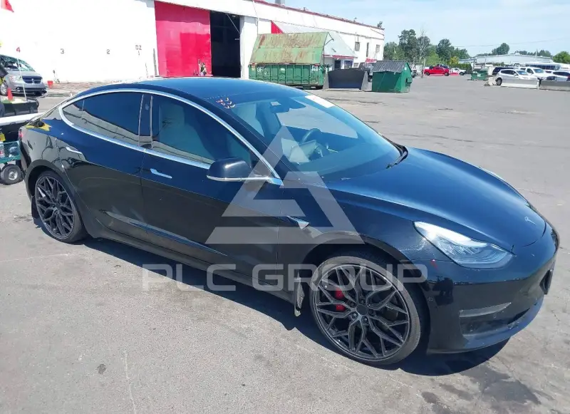 2020 Tesla Model 3 фото
