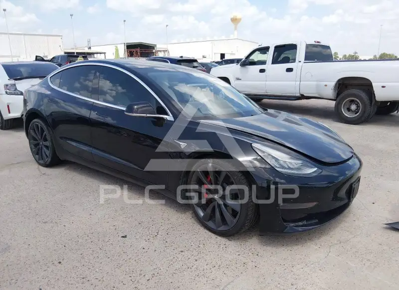 2020 Tesla Model 3 фото