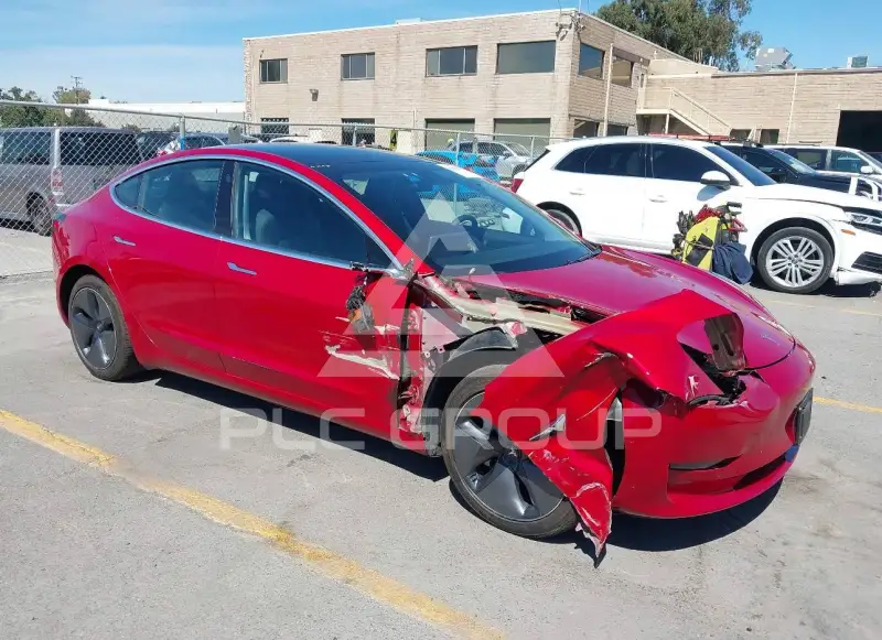 2020 Tesla Model 3 фото