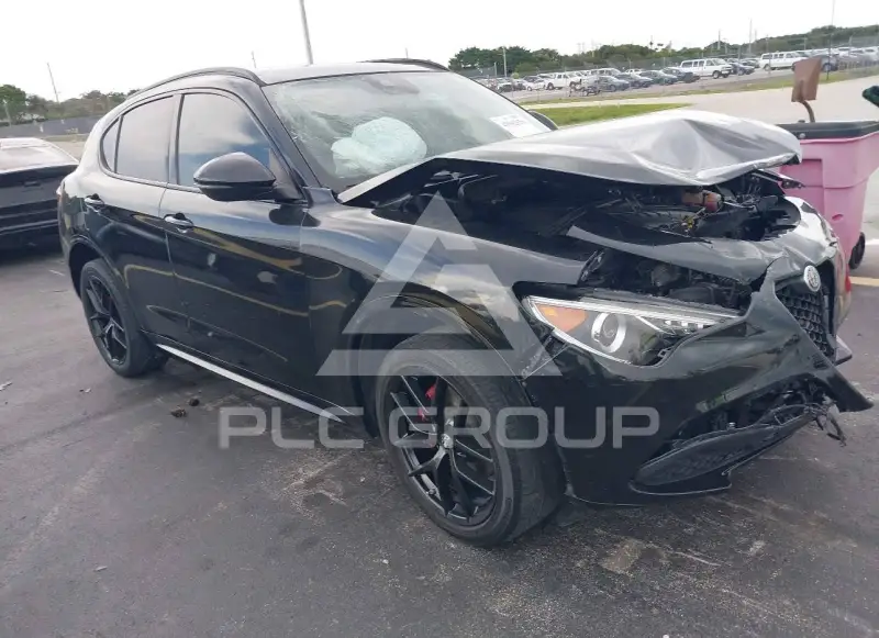 2020 Alfa Romeo Stelvio фото