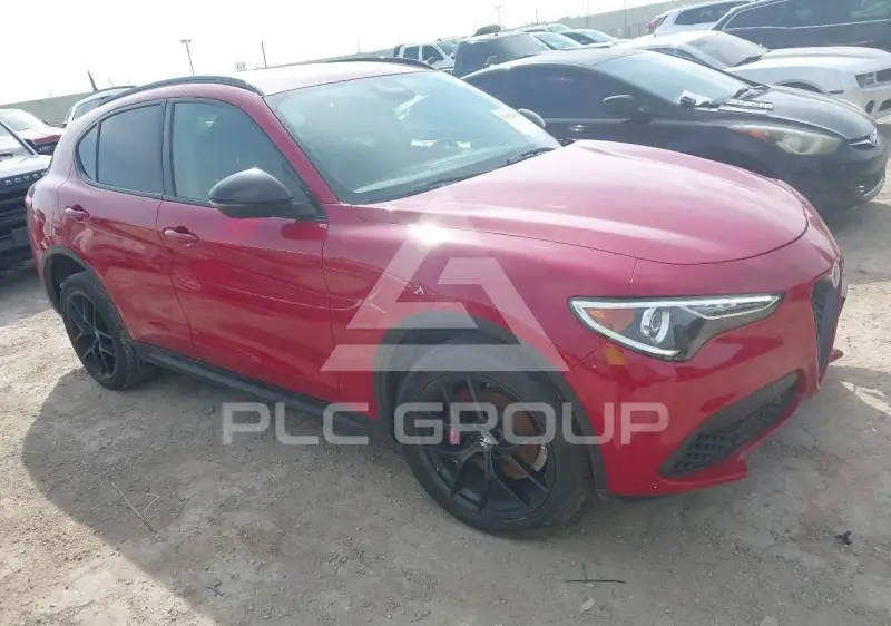 2020 Alfa Romeo Stelvio фото