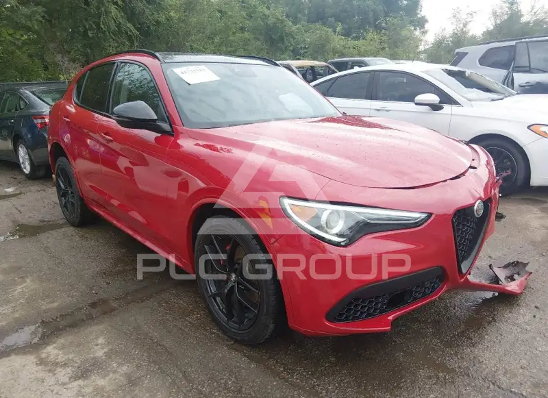 2020 Alfa Romeo Stelvio фото