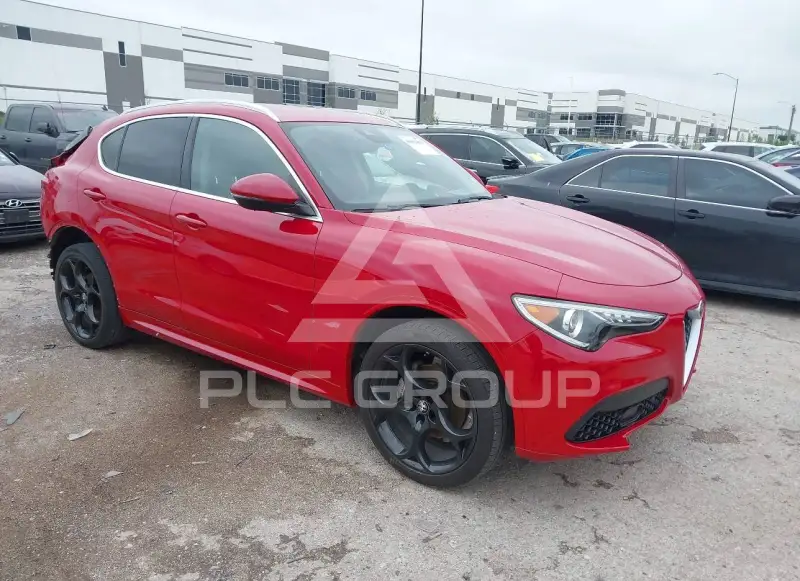 2020 Alfa Romeo Stelvio фото